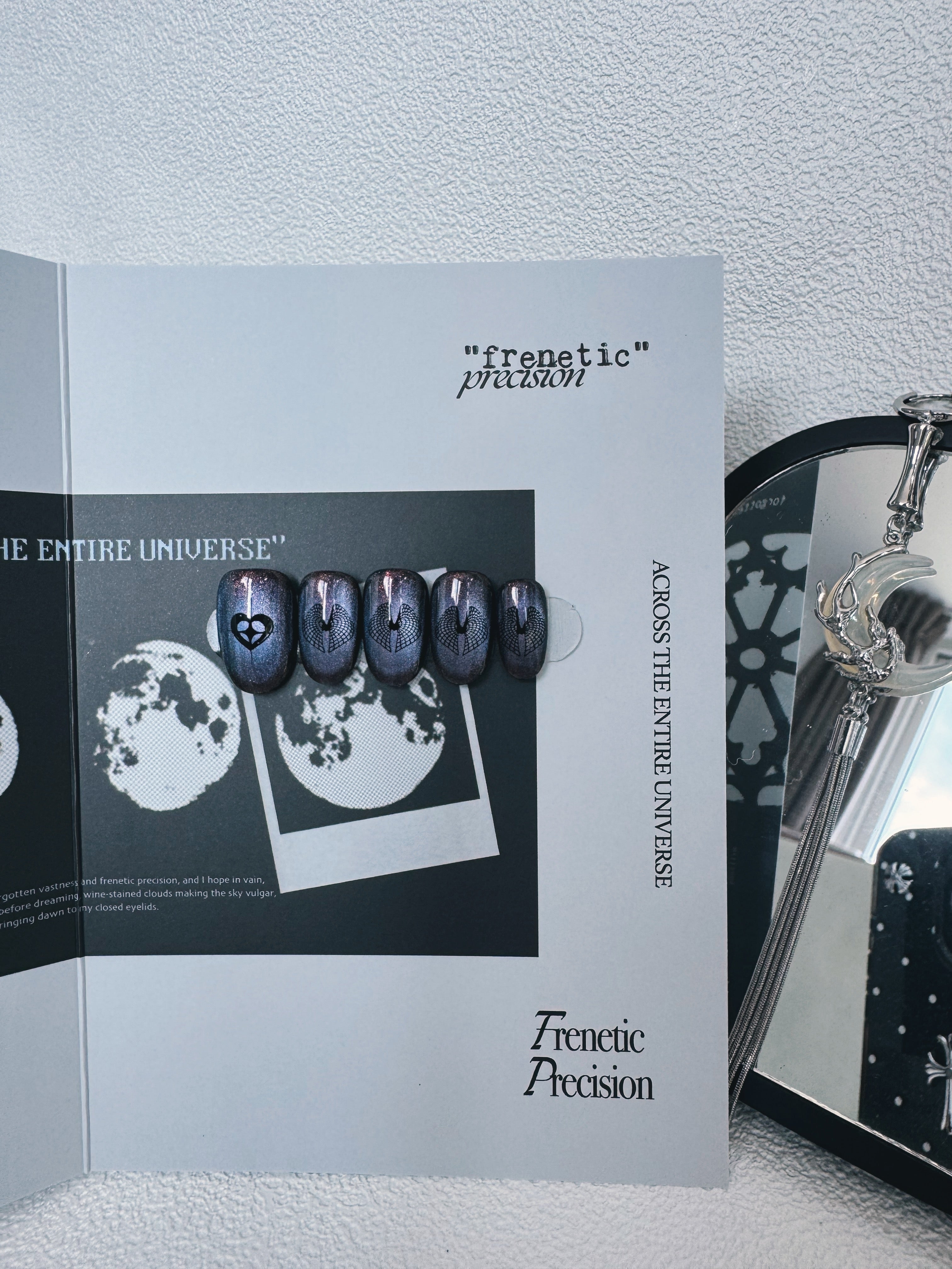Moonlit Cosmos - MIDNIGHT COMET (PURPLE) Nails | Galaxy Aura Press-Ons