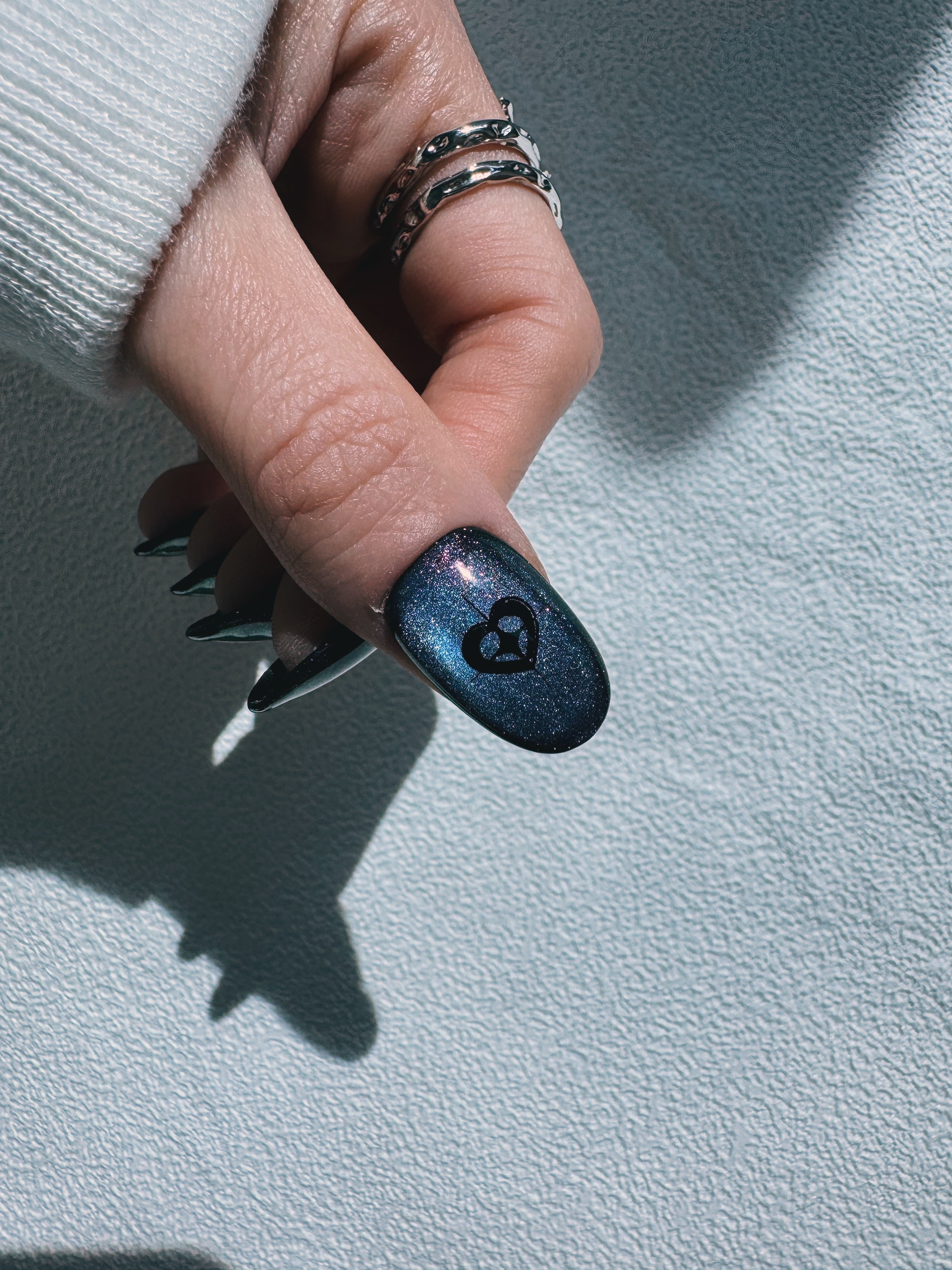Moonlit Cosmos - MIDNIGHT COMET (PURPLE) Nails | Galaxy Aura Press-Ons