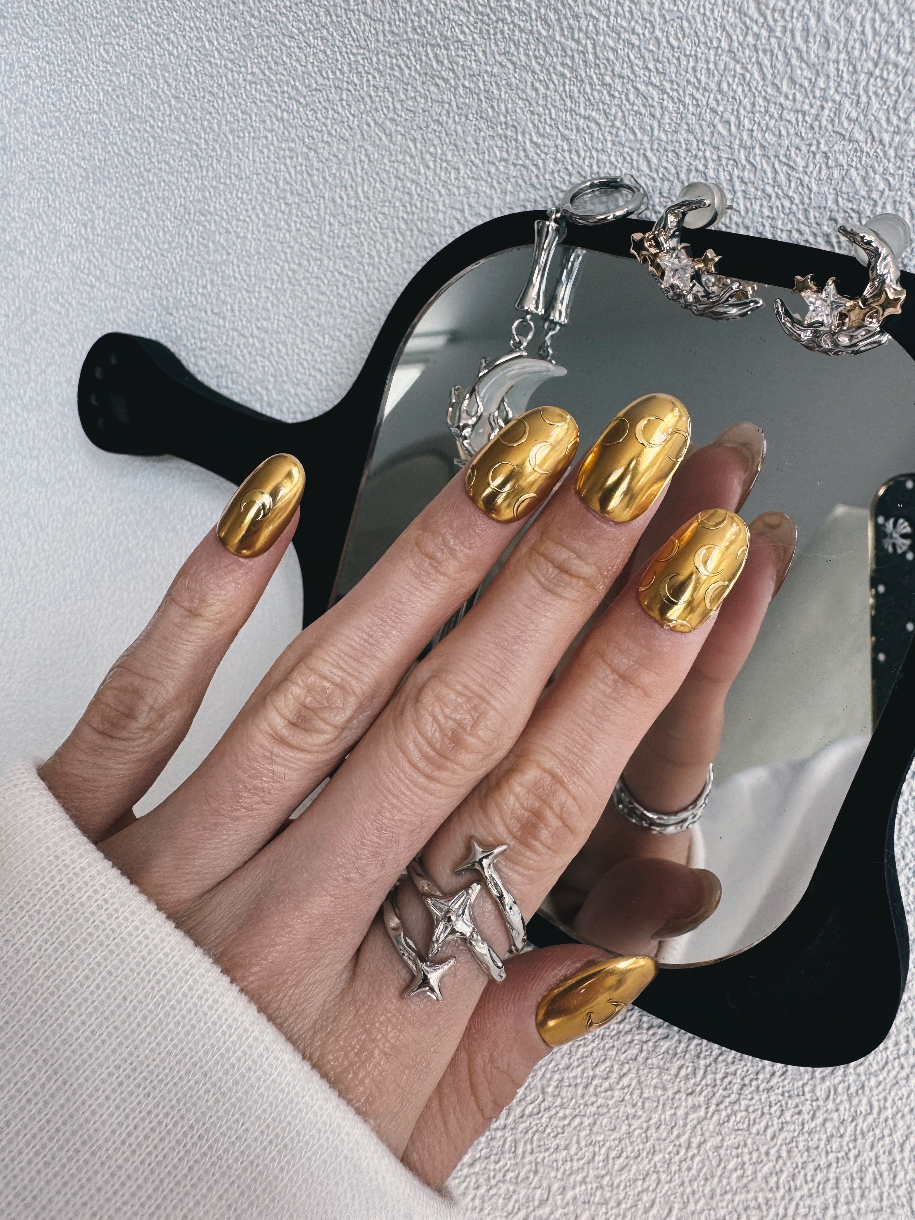 Moonlit Cosmos - GOLDEN ORBIT Nails | Galaxy Aura Press-Ons