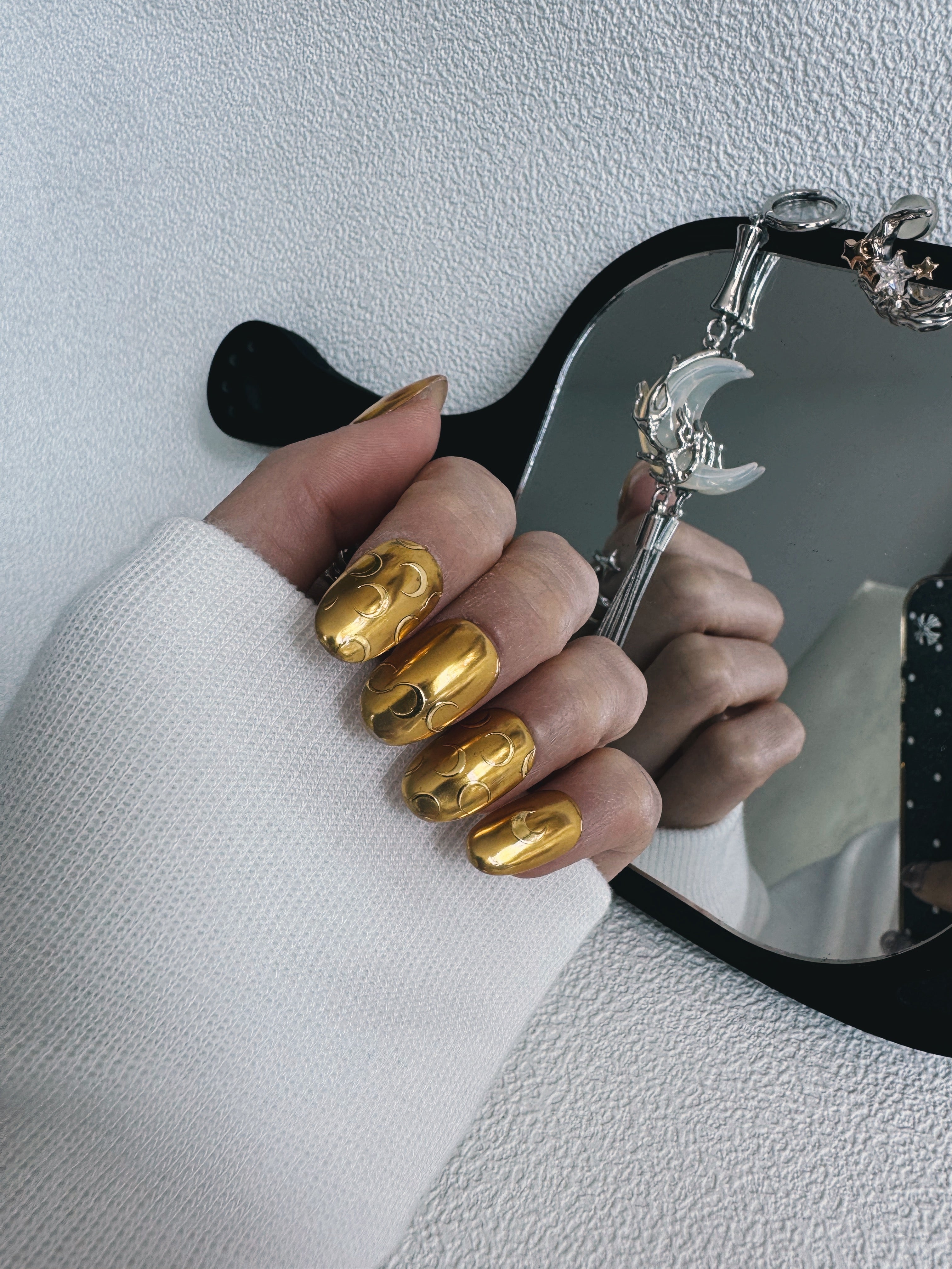 Moonlit Cosmos - GOLDEN ORBIT Nails | Galaxy Aura Press-Ons