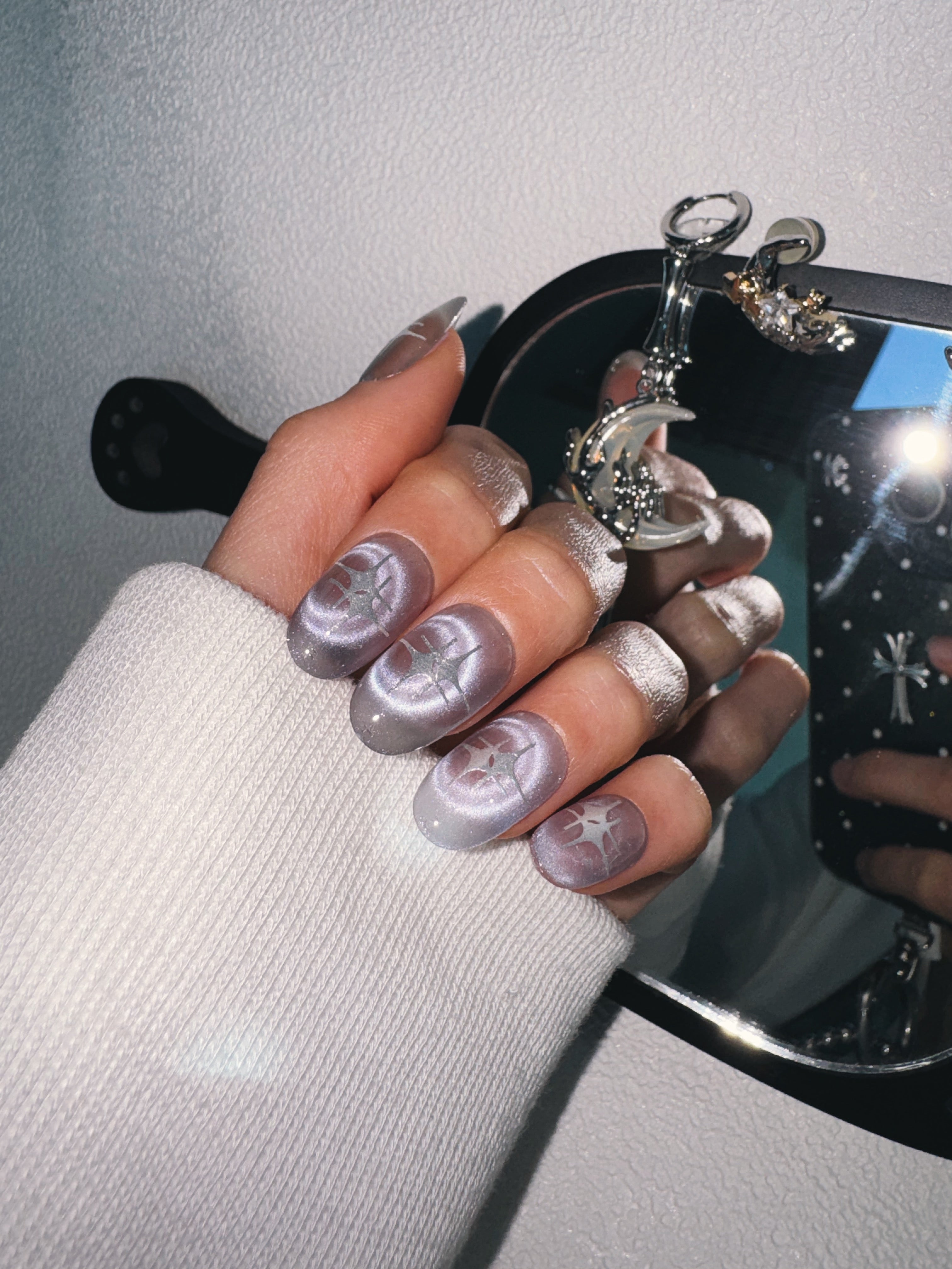 Moonlit Cosmos - MOONBEAM HALO Nails | Radiant Aura Press-Ons