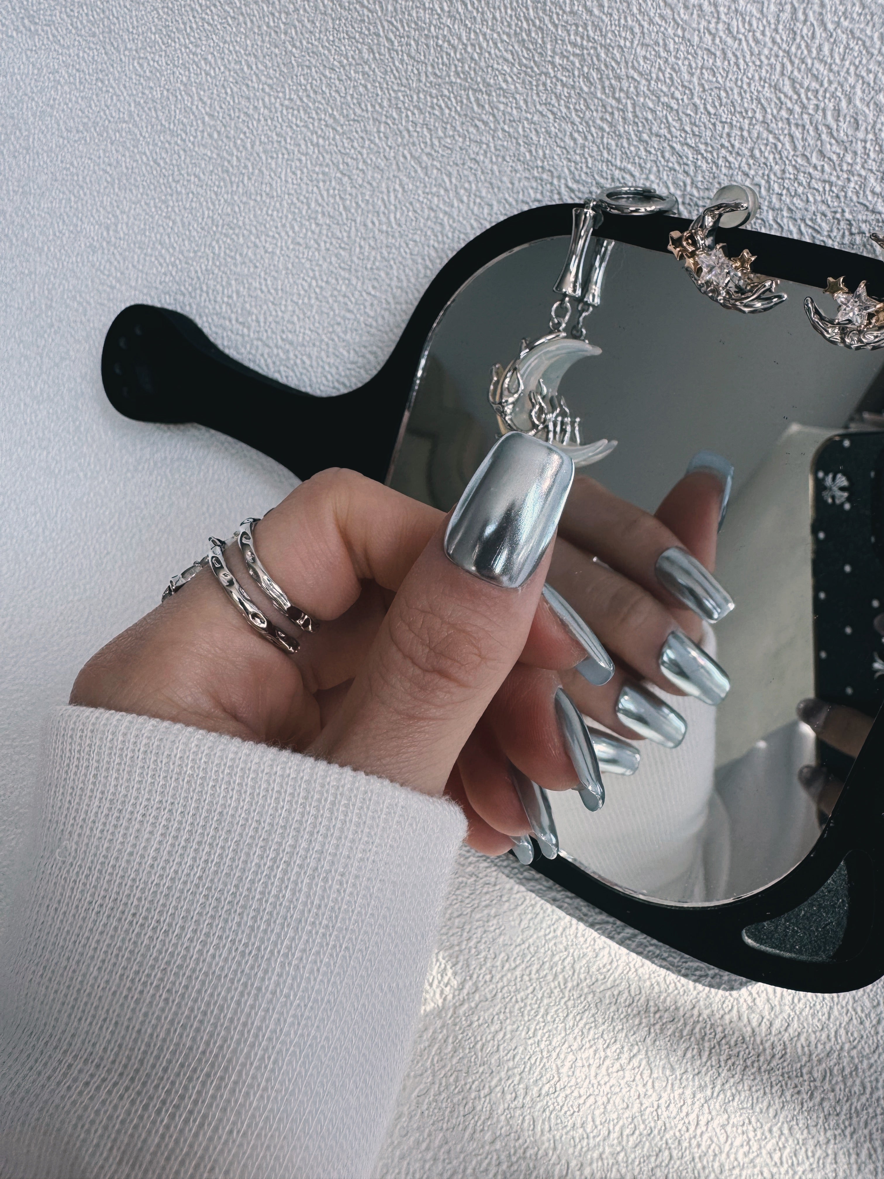 Moonlit Cosmos - MERCURY CHROME Nails | Galaxy Aura Press-Ons