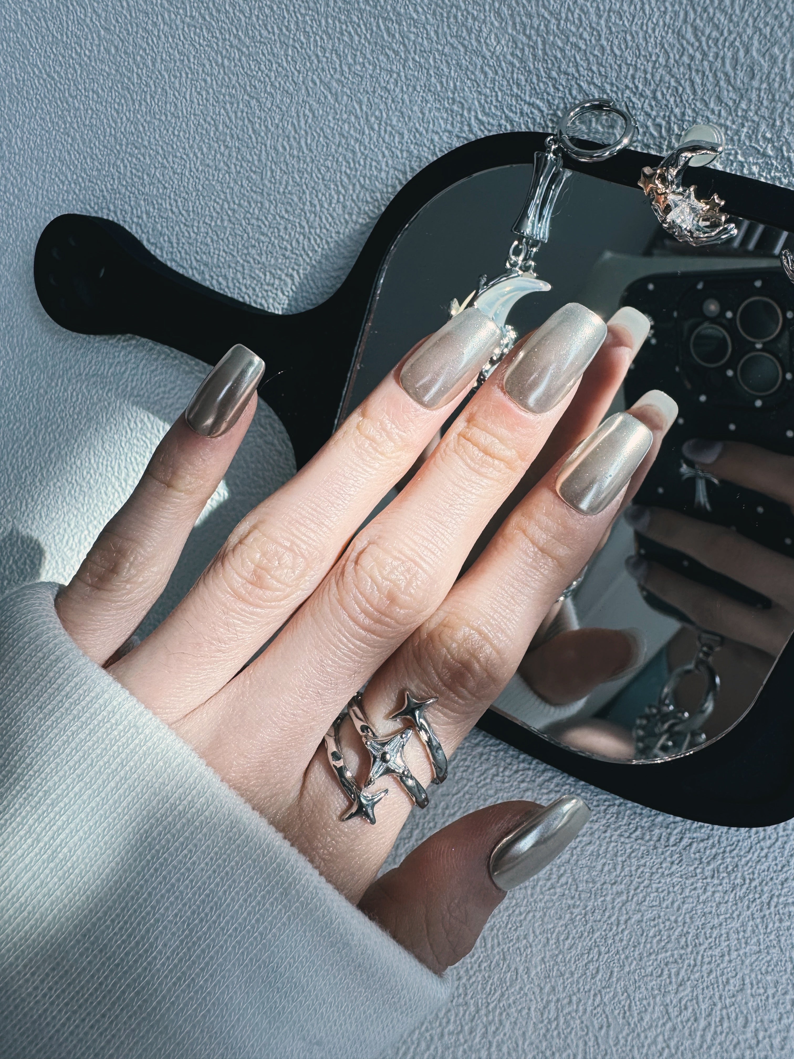 Moonlit Cosmos - MOONLIGHT REFLECTION Nails | Galaxy Aura Press-Ons