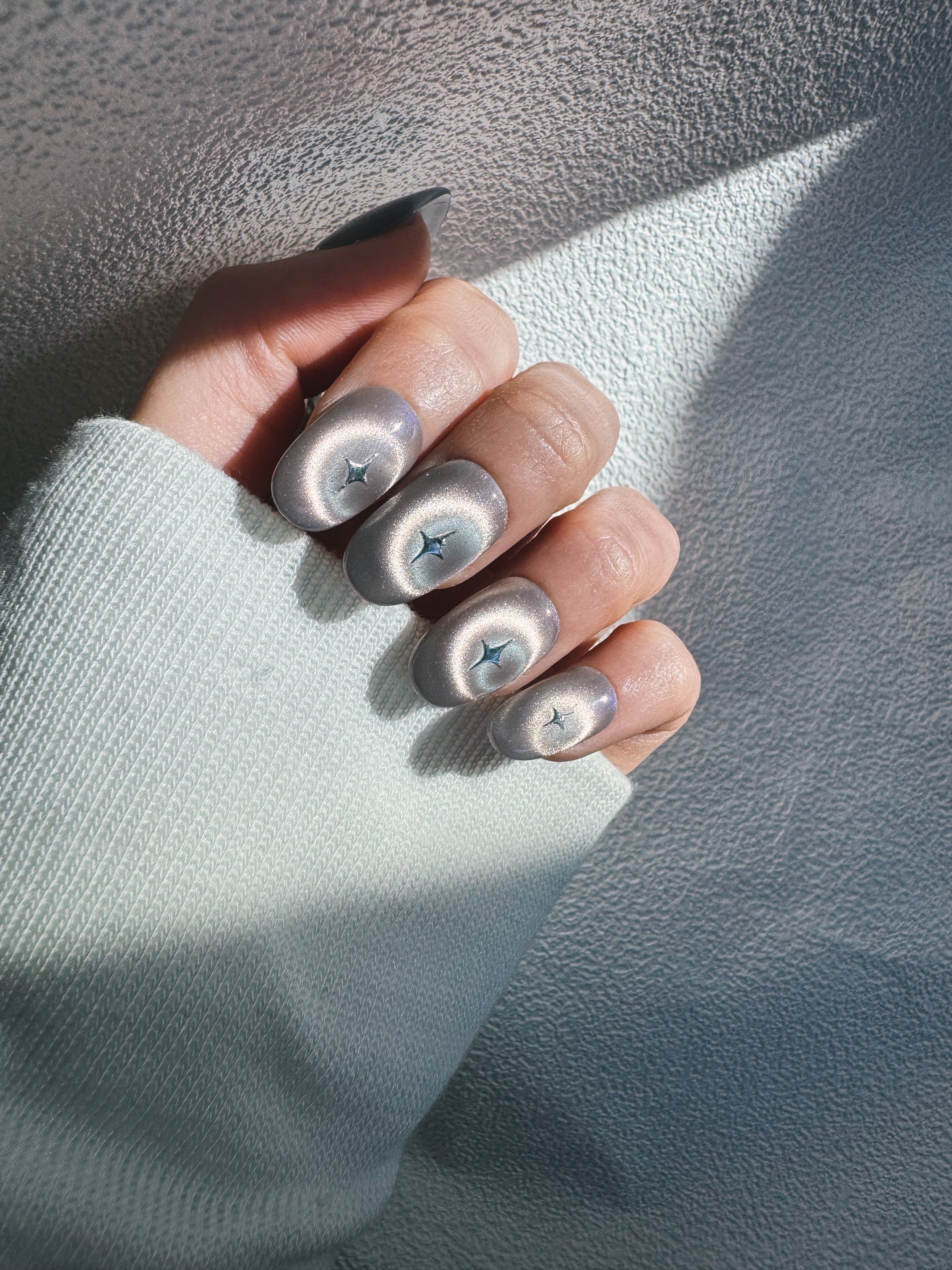 Moonlit Cosmos - COMET TRACE Nails | Galaxy Aura Press-Ons