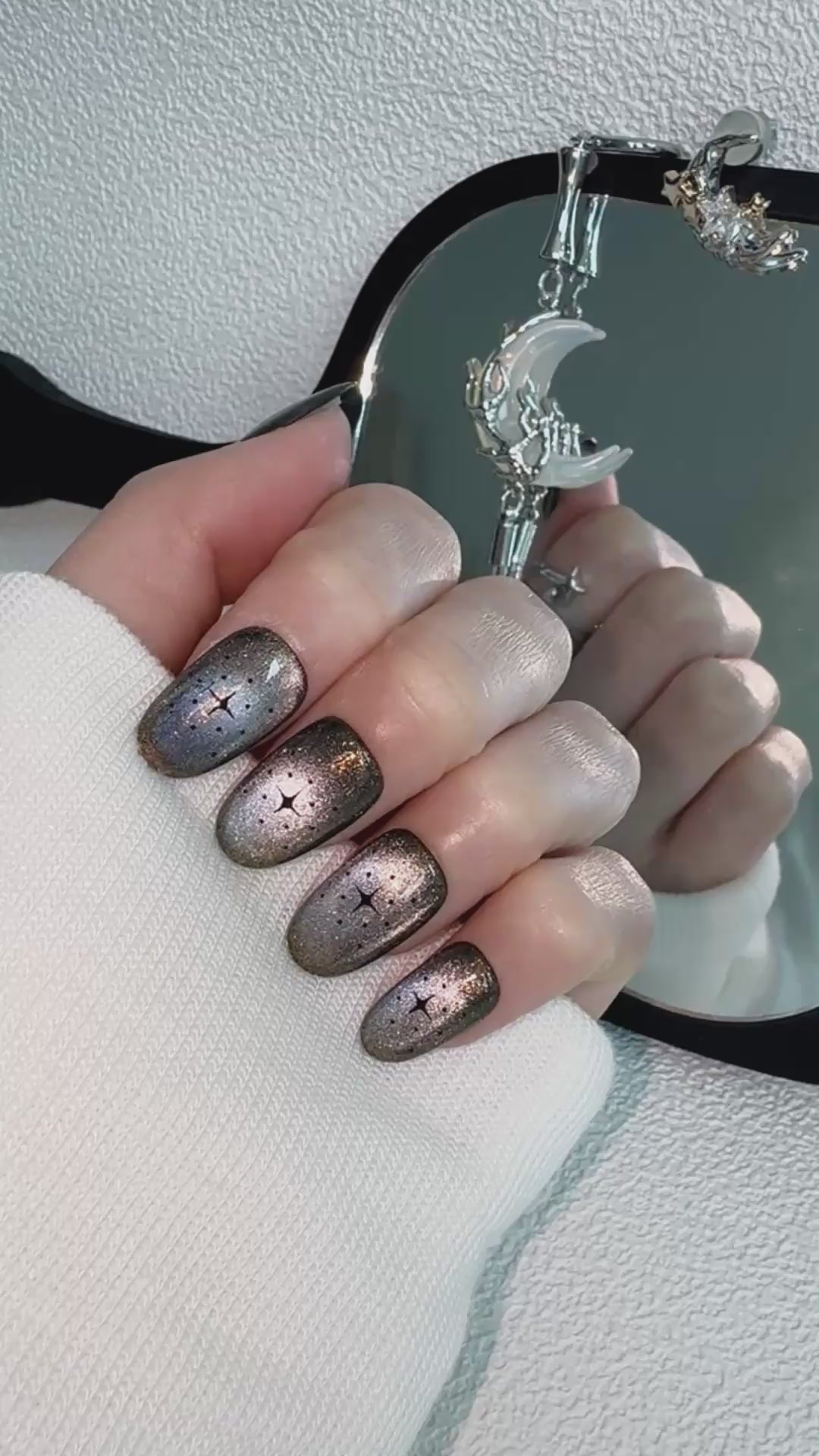 Moonlit Cosmos - MOONSHADOW Nails | Galaxy Aura Press-Ons